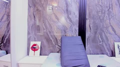 Hellen johanson online show from March 1, 2026, 7:38 pm