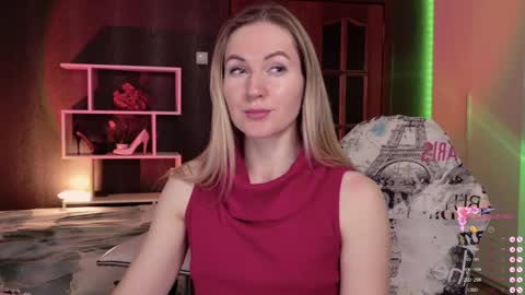 Alisia  Monday to Friday from 10 am to 4 pm GMT 2 online show from December 2, 2025, 8:08 am