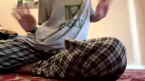 Snapshot of hellokitten123 chatting on October 6, 2025, 3:42 pm hellokitten123 online show from October 6, 2025, 3:42 pm