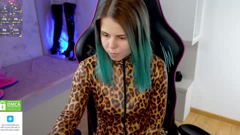 Snapshot of hellokittyalice chatting on February 5, 2025, 5:20 pm Alice online show from February 5, 2025, 5:20 pm