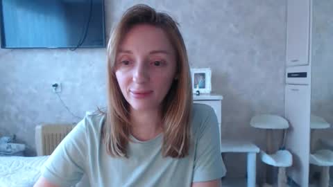 Snapshot of hellokittykaty chatting on February 24, 2026, 6:33 am Victory online show from February 24, 2026, 6:33 am