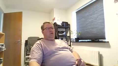 henrikrp1971 online show from January 14, 2026, 11:16 am