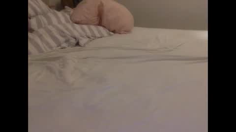 Henryhipster  sub  spank useme new Europe Twink kiss first fit kinky naughty online show from September 30, 2025, 8:03 pm