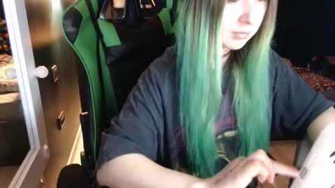 Snapshot of hentaishiing chatting on October 15, 2025, 4:18 pm Hentaishiing online show from October 15, 2025, 4:18 pm