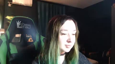 Hentaishiing online show from June 18, 2026, 6:45 pm