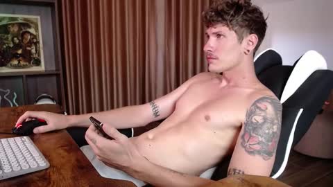 Gregblonde  Alextattoo online show from September 12, 2025, 1:06 am