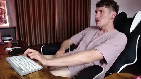 Gregblonde  Alextattoo online show from October 30, 2025, 2:46 am