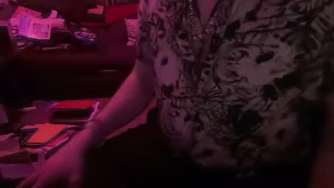 hereforonething888 online show from April 2, 2026, 6:00 am