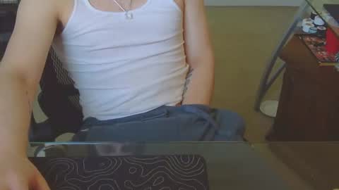 heretopleaseyou446029 online show from February 18, 2025, 7:19 pm