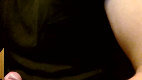 Snapshot of heretost chatting on January 19, 2025, 2:17 pm mr D online show from January 19, 2025, 2:17 pm