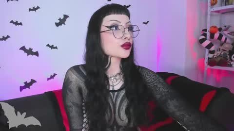 Snapshot of herinfernalmajesty chatting on April 27, 2026, 6:50 pm Marie online show from April 27, 2026, 6:50 pm