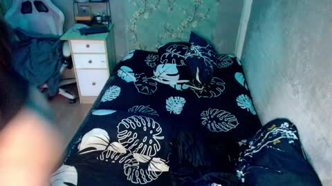 hermaphrodite199x online show from February 10, 2026, 10:03 pm