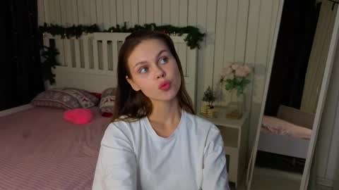 Snapshot of herminasouth chatting on March 16, 2026, 9:08 pm Nicole online show from March 16, 2026, 9:08 pm