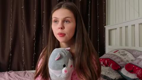 Snapshot of herminasouth chatting on April 6, 2026, 7:04 pm Nicole online show from April 6, 2026, 7:04 pm