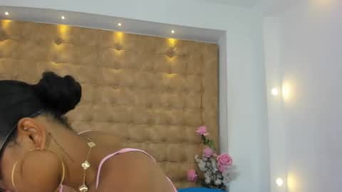 Snapshot of hermione_brown chatting on May 1, 2026, 7:07 pm hermione_brown online show from May 1, 2026, 7:07 pm