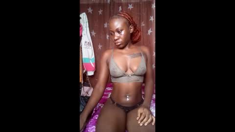 Snapshot of herslatt chatting on December 23, 2025, 2:53 am herslatt online show from December 23, 2025, 2:53 am