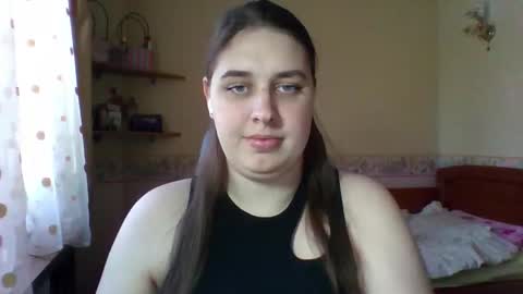 hess_luna_ online show from March 27, 2026, 10:15 am