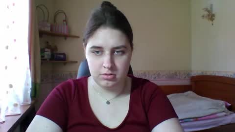 Snapshot of hess_luna_ chatting on April 23, 2026, 9:08 am hess_luna_ online show from April 23, 2026, 9:08 am