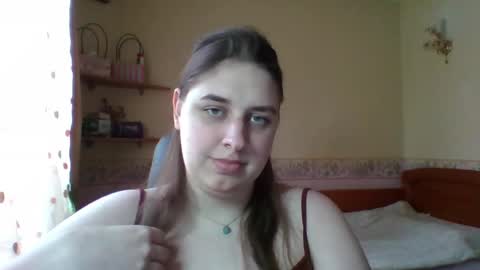 Snapshot of hess_luna_ chatting on April 30, 2026, 9:15 am hess_luna_ online show from April 30, 2026, 9:15 am