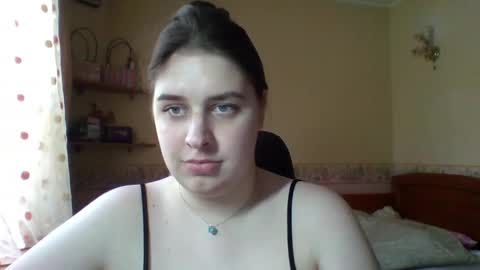 Snapshot of hess_luna_ chatting on May 14, 2026, 9:05 am hess_luna_ online show from May 14, 2026, 9:05 am