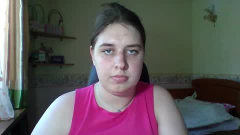Snapshot of hess_luna_ chatting on July 2, 2026, 9:04 am hess_luna_ online show from July 2, 2026, 9:04 am