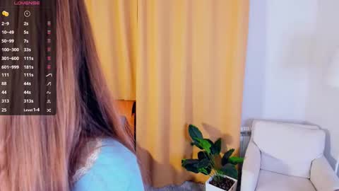 Linda online show from December 14, 2025, 8:02 pm