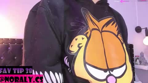 Noraly  online show from February 18, 2026, 3:24 am