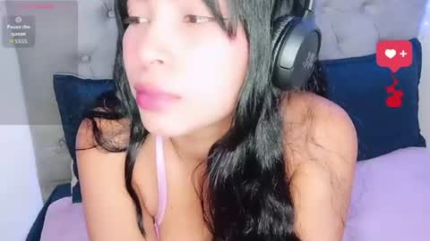 Snapshot of heyemi09 chatting on June 25, 2026, 10:36 pm heyemi09 online show from June 25, 2026, 10:36 pm