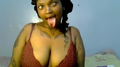 heyybanan online show from March 12, 2025, 7:06 pm