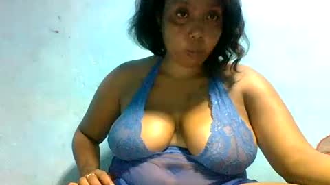 hheritinaa online show from December 22, 2025, 2:03 pm