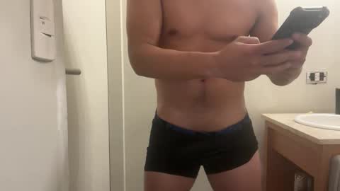 hhernan1 online show from March 29, 2026, 6:57 am