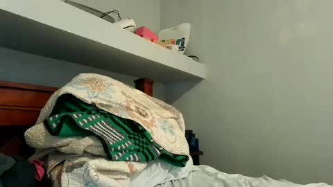 jafet online show from February 15, 2025, 6:33 pm