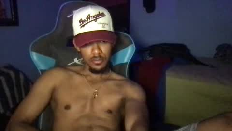 hhotcrazy online show from October 18, 2025, 5:43 am