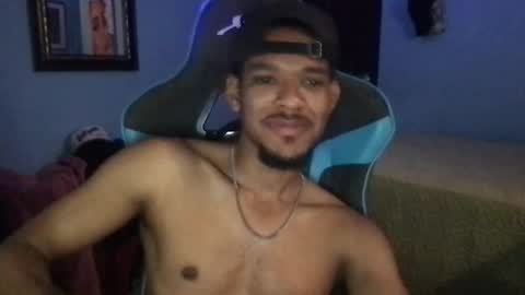 hhotcrazy online show from October 19, 2025, 6:47 am