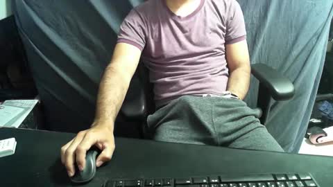 Snapshot of hi_im_chuck chatting on April 13, 2026, 4:51 am hi_im_chuck online show from April 13, 2026, 4:51 am