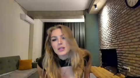 Hi lina online show from July 5, 2026, 3:02 am