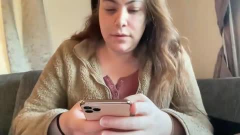 hichemlacoste333 online show from October 20, 2025, 12:49 pm