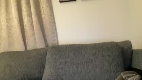 hichemlacoste333 online show from November 28, 2025, 1:30 am