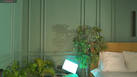 My name is Angelina but I like when you call me Angel online show from November 12, 2025, 11:32 am