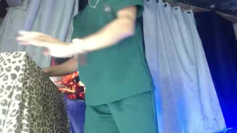 HIDDEN YUDEVIL online show from November 9, 2025, 10:52 pm