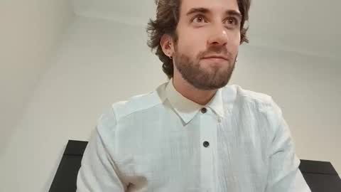 Snapshot of hiddengaze chatting on February 16, 2026, 5:14 am HiddenGaze online show from February 16, 2026, 5:14 am