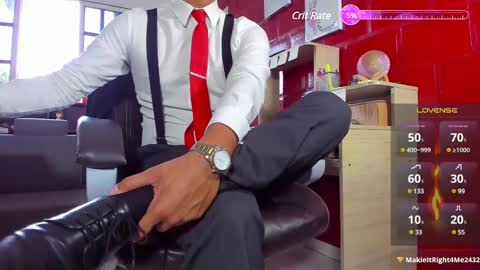 Snapshot of hiddenoffice chatting on January 9, 2025, 10:09 pm George online show from January 9, 2025, 10:09 pm