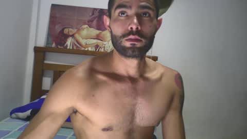 hideonbush online show from September 30, 2025, 3:44 am