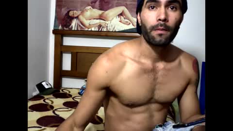 hideonbush online show from November 11, 2025, 12:27 pm