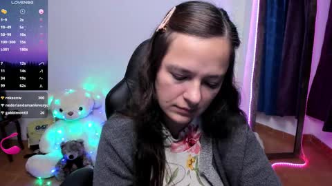 Snapshot of hidianapaola chatting on February 15, 2025, 2:37 am Diana online show from February 15, 2025, 2:37 am