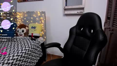 Snapshot of hidianapaola chatting on March 12, 2025, 3:13 am Diana online show from March 12, 2025, 3:13 am