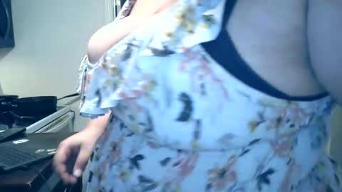 Highnesscali37 online show from September 10, 2025, 2:55 am