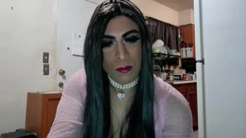 Snapshot of hihheelstranny chatting on February 15, 2025, 8:00 am hihheelstranny online show from February 15, 2025, 8:00 am