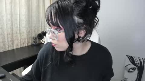 hikaru_arimura online show from February 26, 2025, 2:26 am