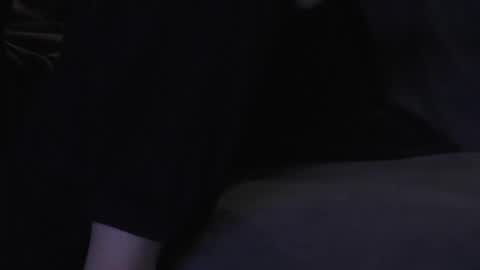 Snapshot of hikinks chatting on December 14, 2025, 5:35 am hikinxxx online show from December 14, 2025, 5:35 am